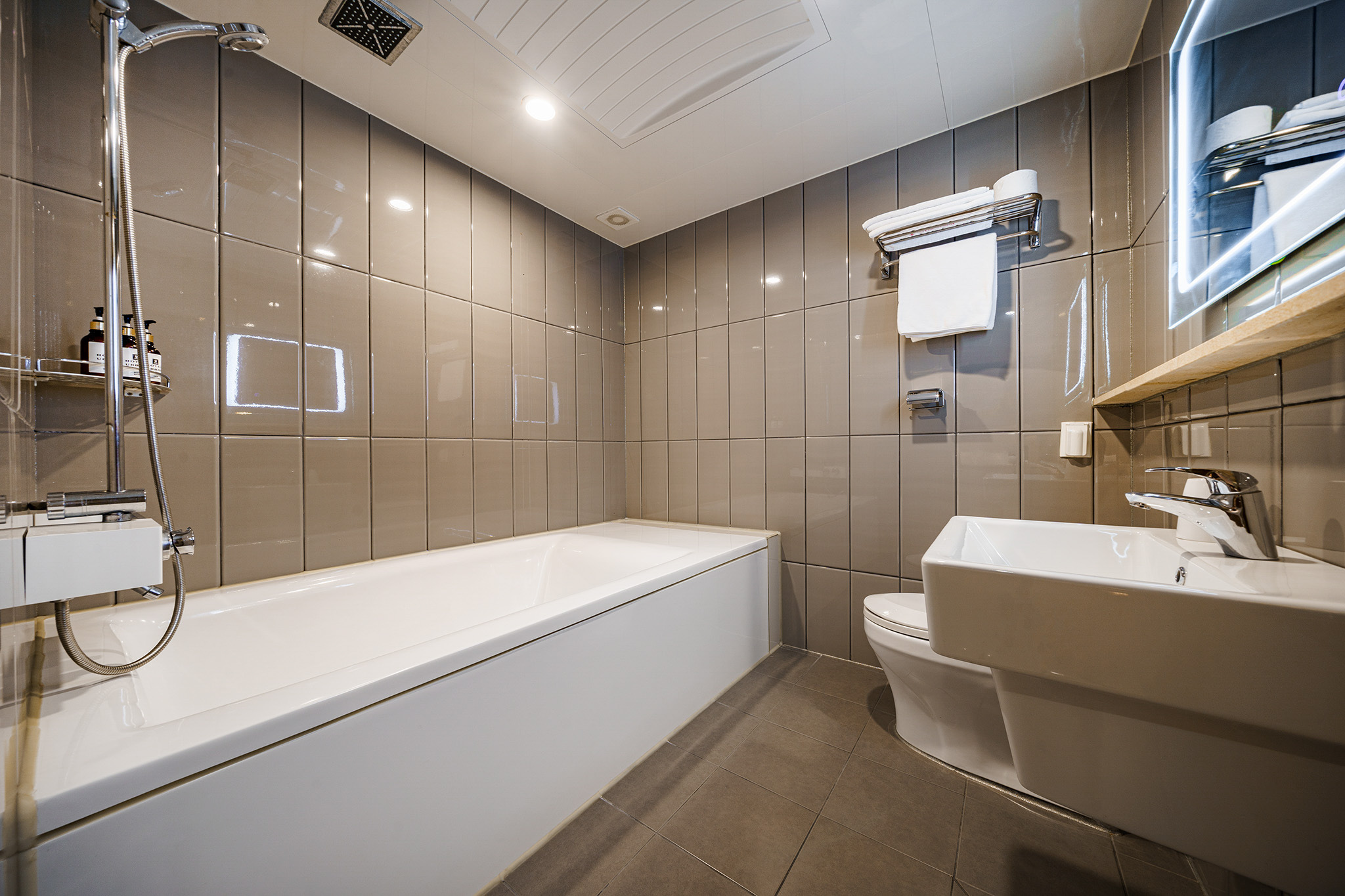 VIP 3 BED 객실 사진 8